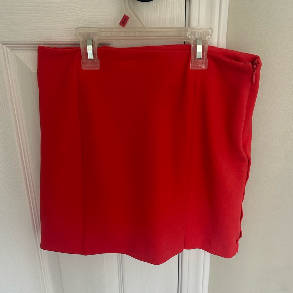 Coral/ Pink mini/midi skirt.